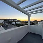 Mykonos Dot