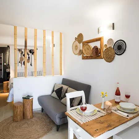 Mykonos Dot Apartment *