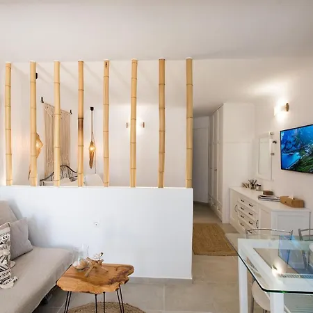 Mykonos Dot Apartment *