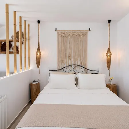 Mykonos Dot أنو ميرا