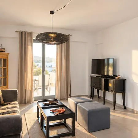 Mykonos Dot