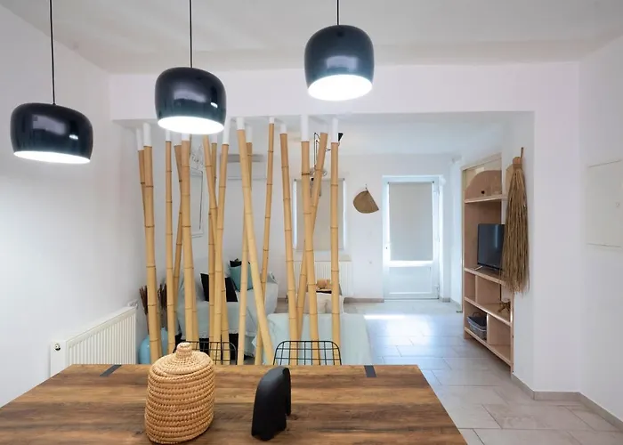 Mykonos Dot * 아노 메라