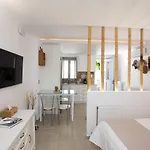 Apartament Mykonos Dot *